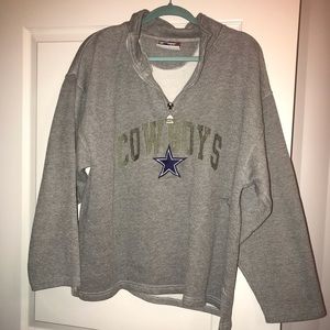Dallas Cowboys sweatshirt
